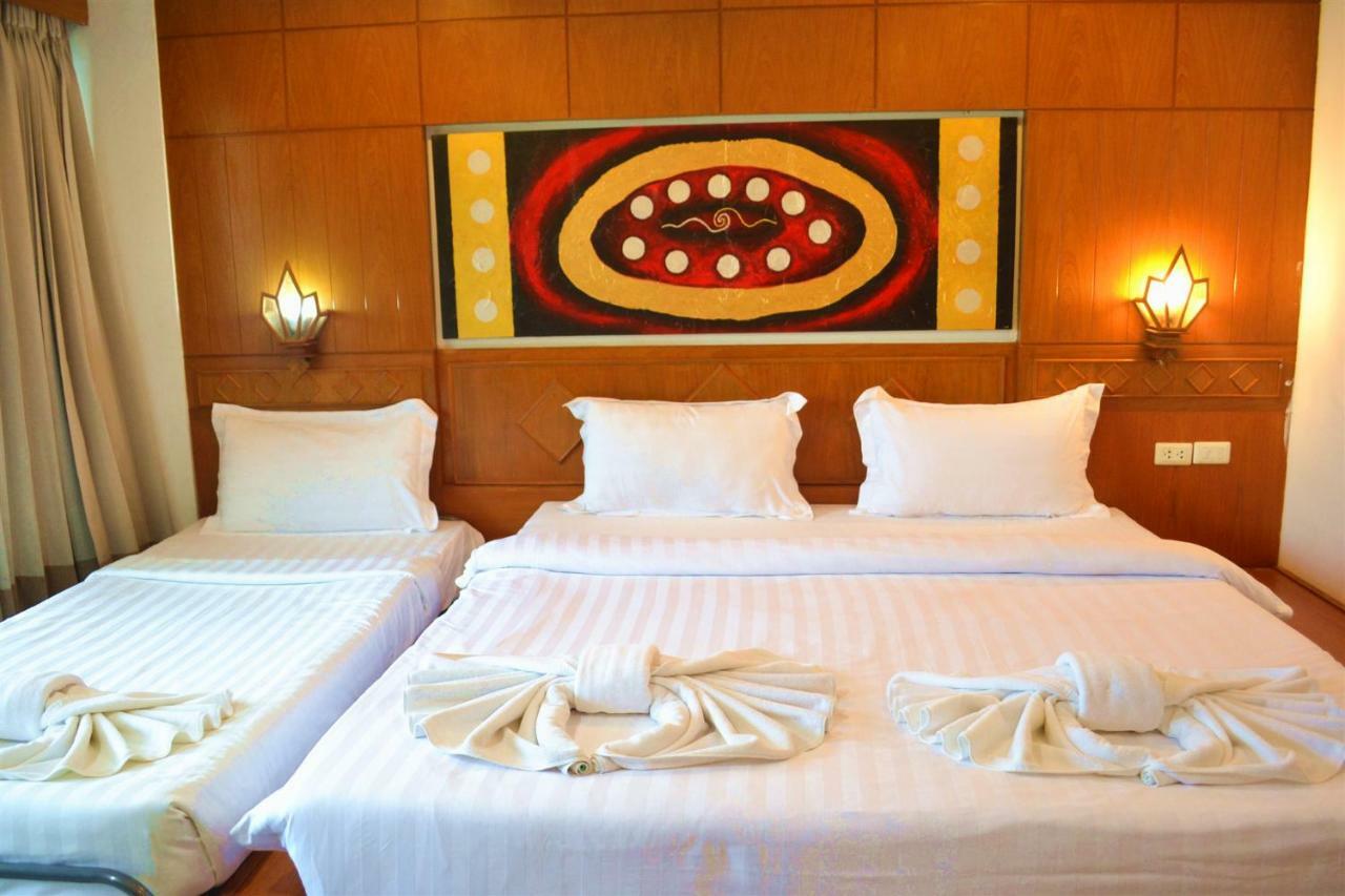New Life Phuket Classic Patong Exterior photo